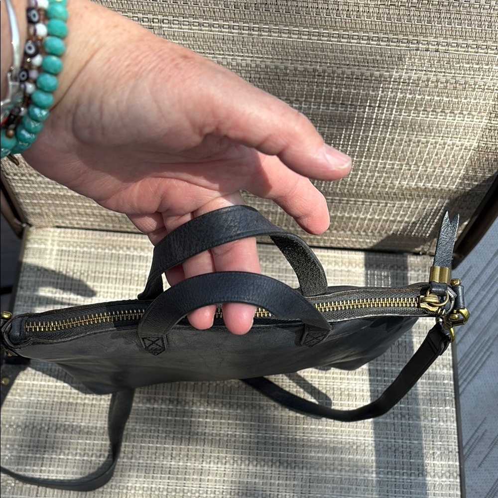 Madewell Dark Navy Leather Crossbody Tote - Picture 11 of 13